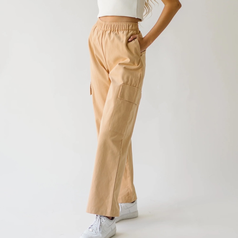 The Raymer Cargo Pant in Camel